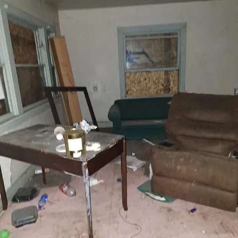 $265,000 | 1685 Arcade Boulevard, Sacramento, CA 95815