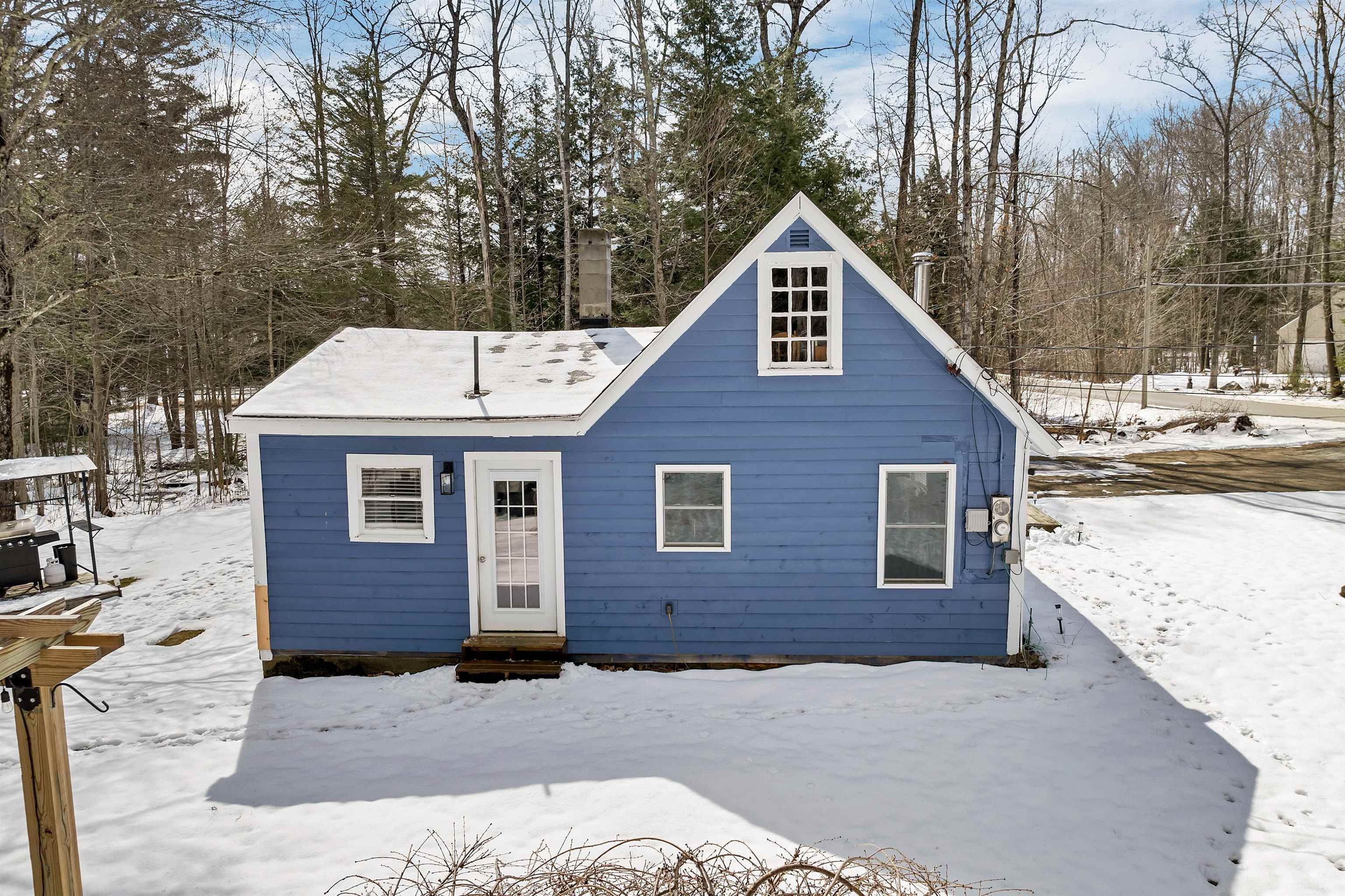 203 Lower Bay Road Sanbornton, NH 03269 - Photo 4 of 60
