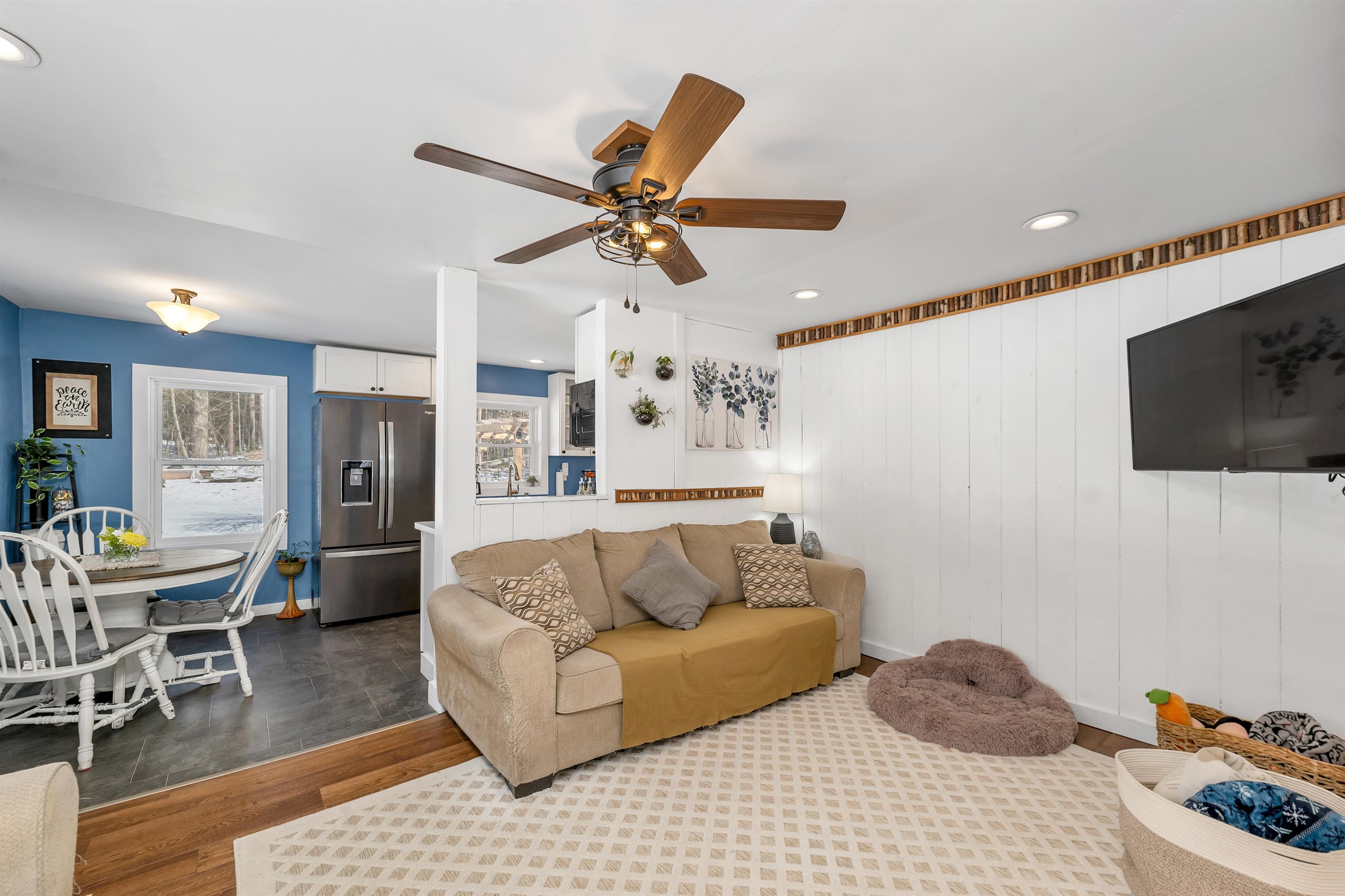 203 Lower Bay Road Sanbornton, NH 03269 - Photo 9 of 60