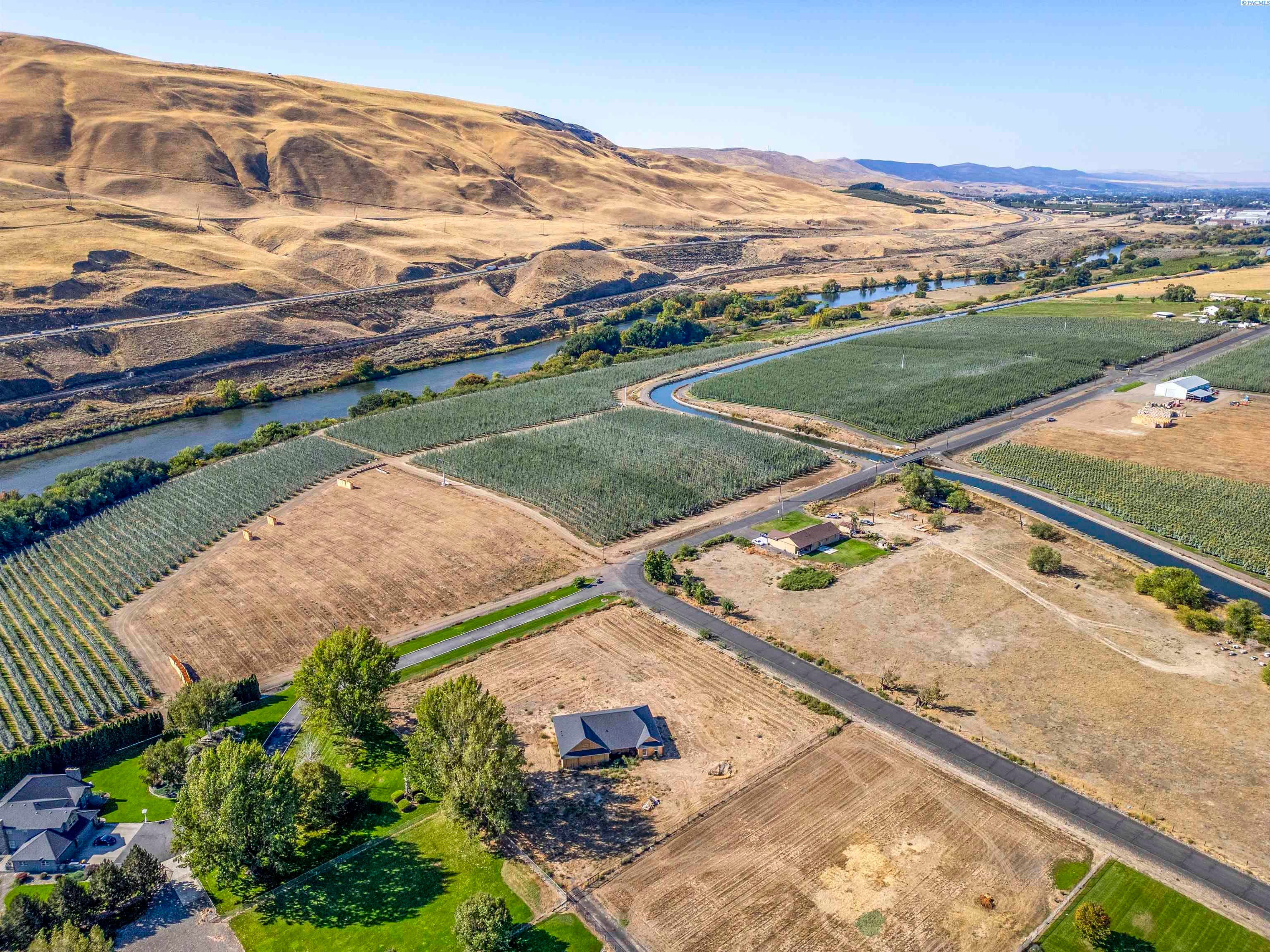 90404 West Hess Road Prosser, WA 99350 - Photo 8 of 34 Gallery Image 8
