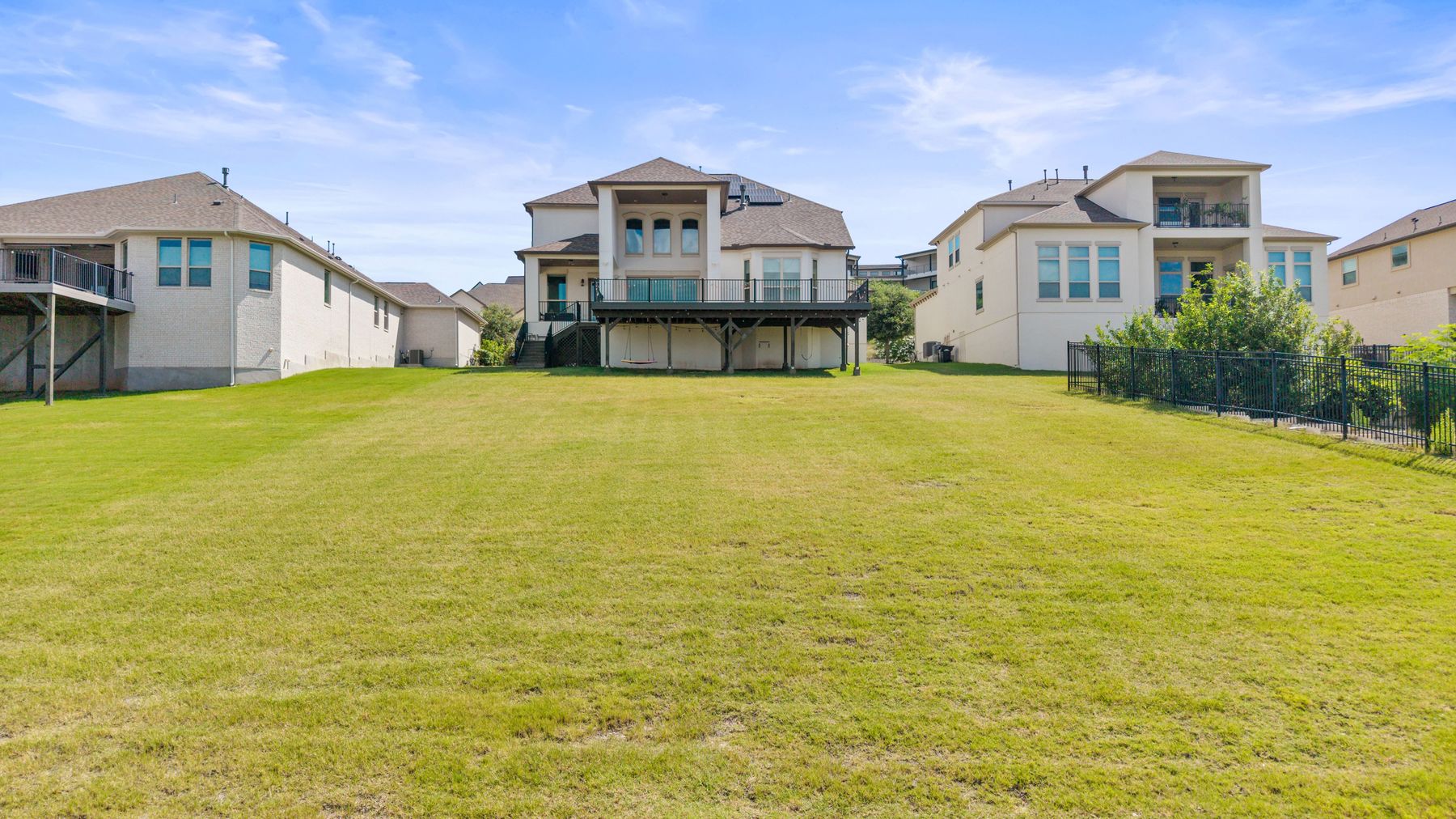 2301 Fossetta View Leander, TX 78641 - Photo 39 of 40