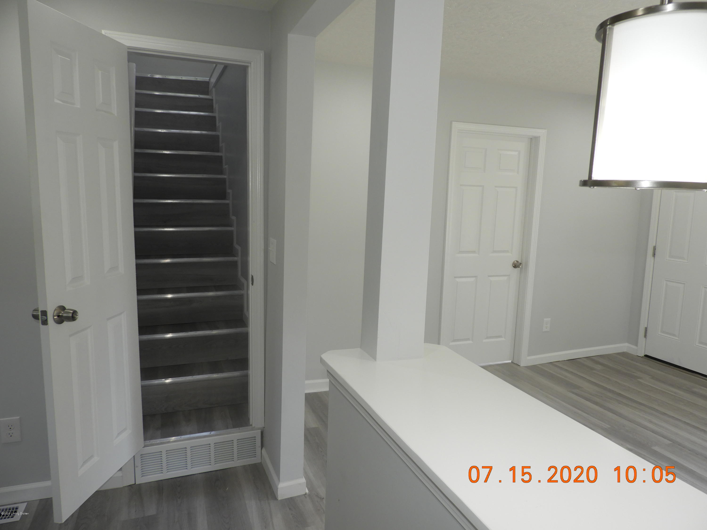 6680 Rutledge Road Louisville, KY 40258 - Photo 35 of 51 DSCN6831