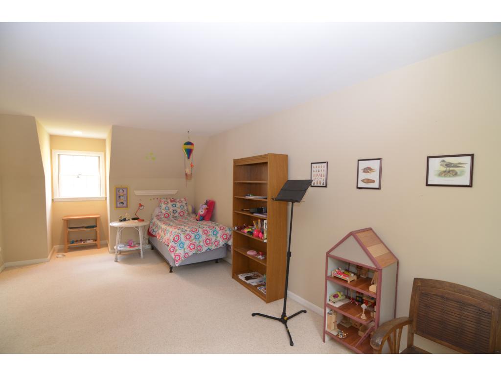11 Forest Road Grantham, NH 03753 - Photo 8 of 23