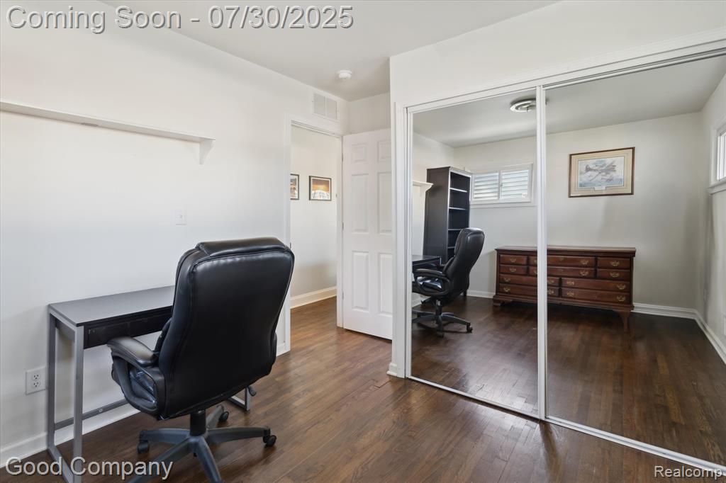 3578 Greenfield Road Berkley, MI 48072 - Photo 16 of 23 Gallery Image 16