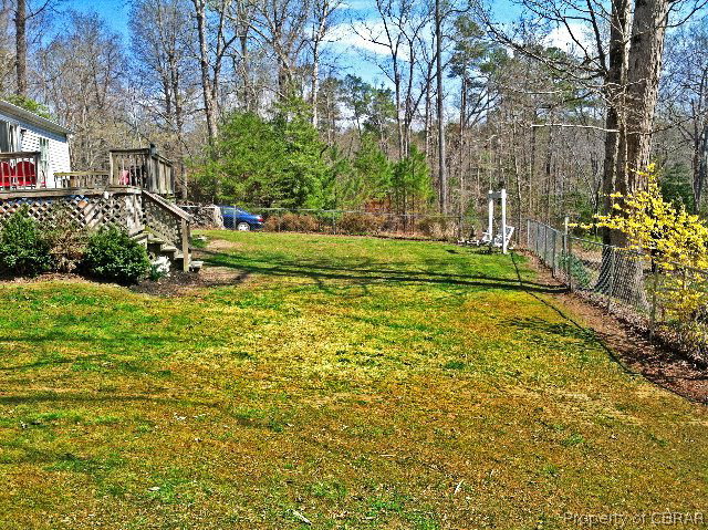 7744 Wagon Run Road Gloucester, VA 23061 - Photo 18 of 28