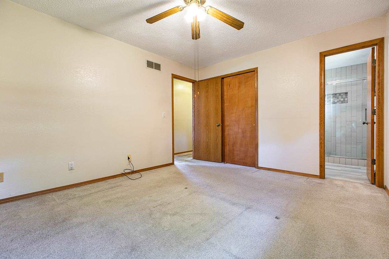 2655 Springreen Drive Dubuque, IA 52002 - Photo 14 of 31 Gallery Image 14