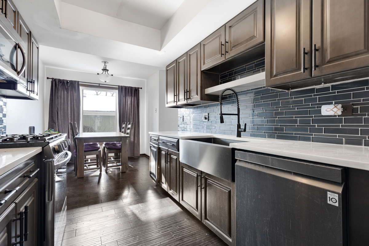 237 Pinewood Lane Bloomingdale, IL 60108 - Photo 11 of 29