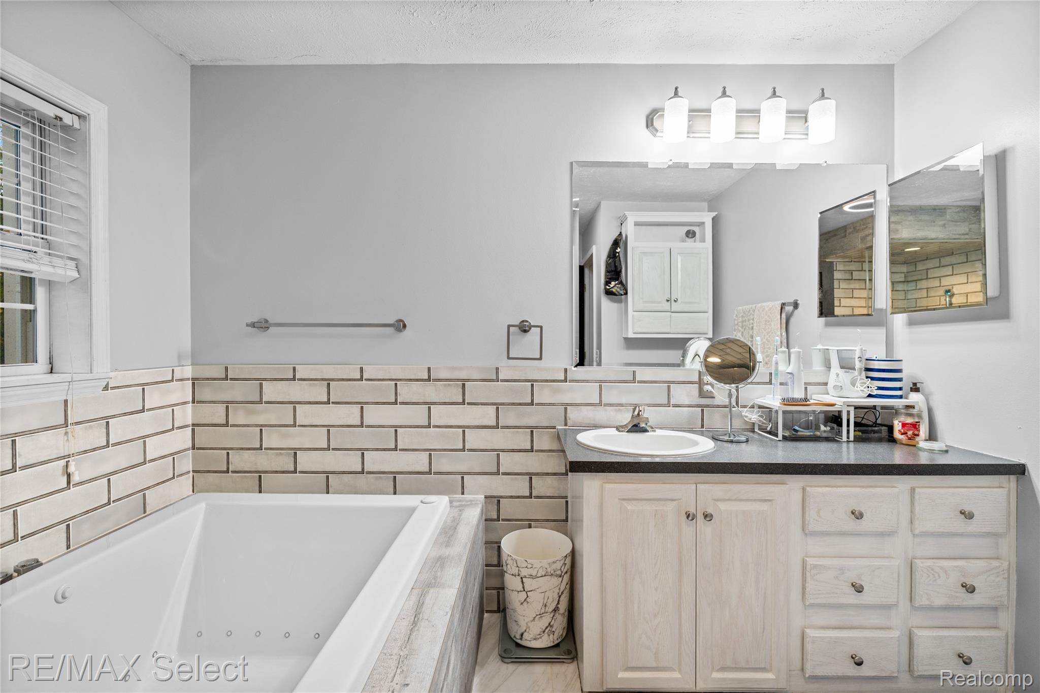 14424 Cole Road Linden, MI 48451 - Photo 25 of 51 14424 Cole Rd 48.jpg