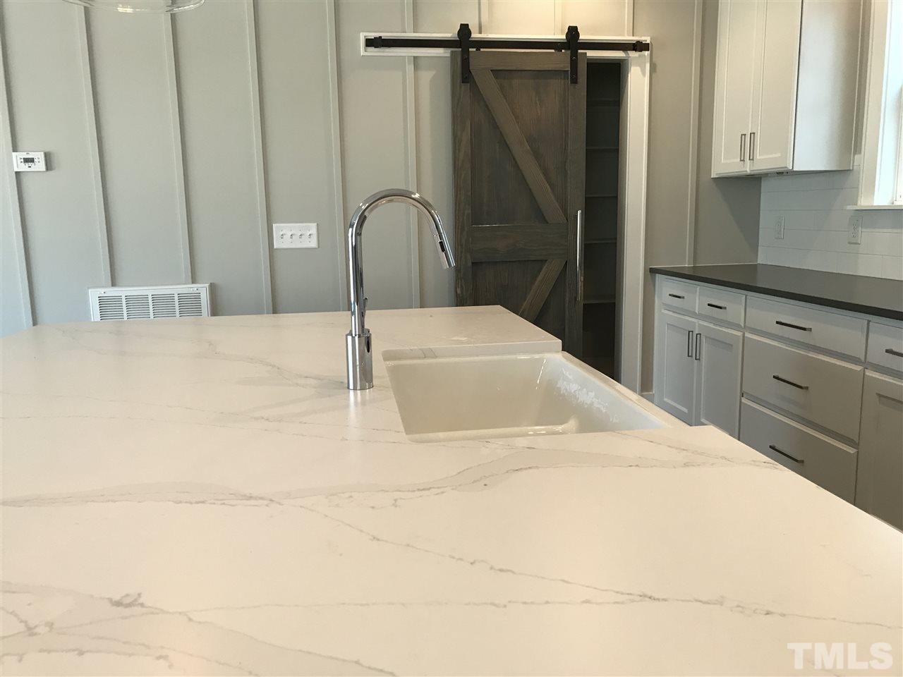 515 Grove Avenue Raleigh, NC 27606 - Photo 8 of 24 Gallery Image 8