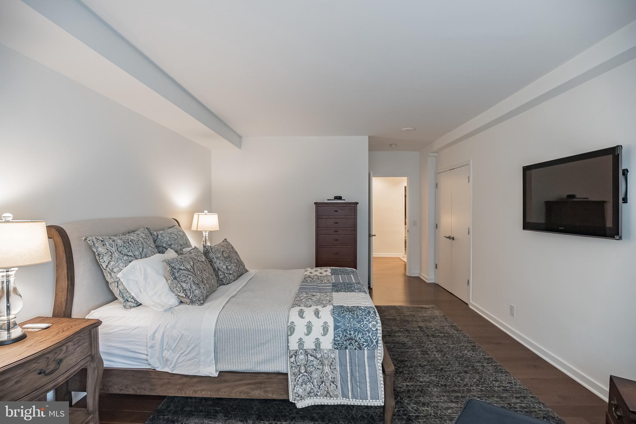 220 West Rittenhouse Square, Unit 22B Philadelphia, PA 19103 - Photo 20 of 24 Second Bedroom