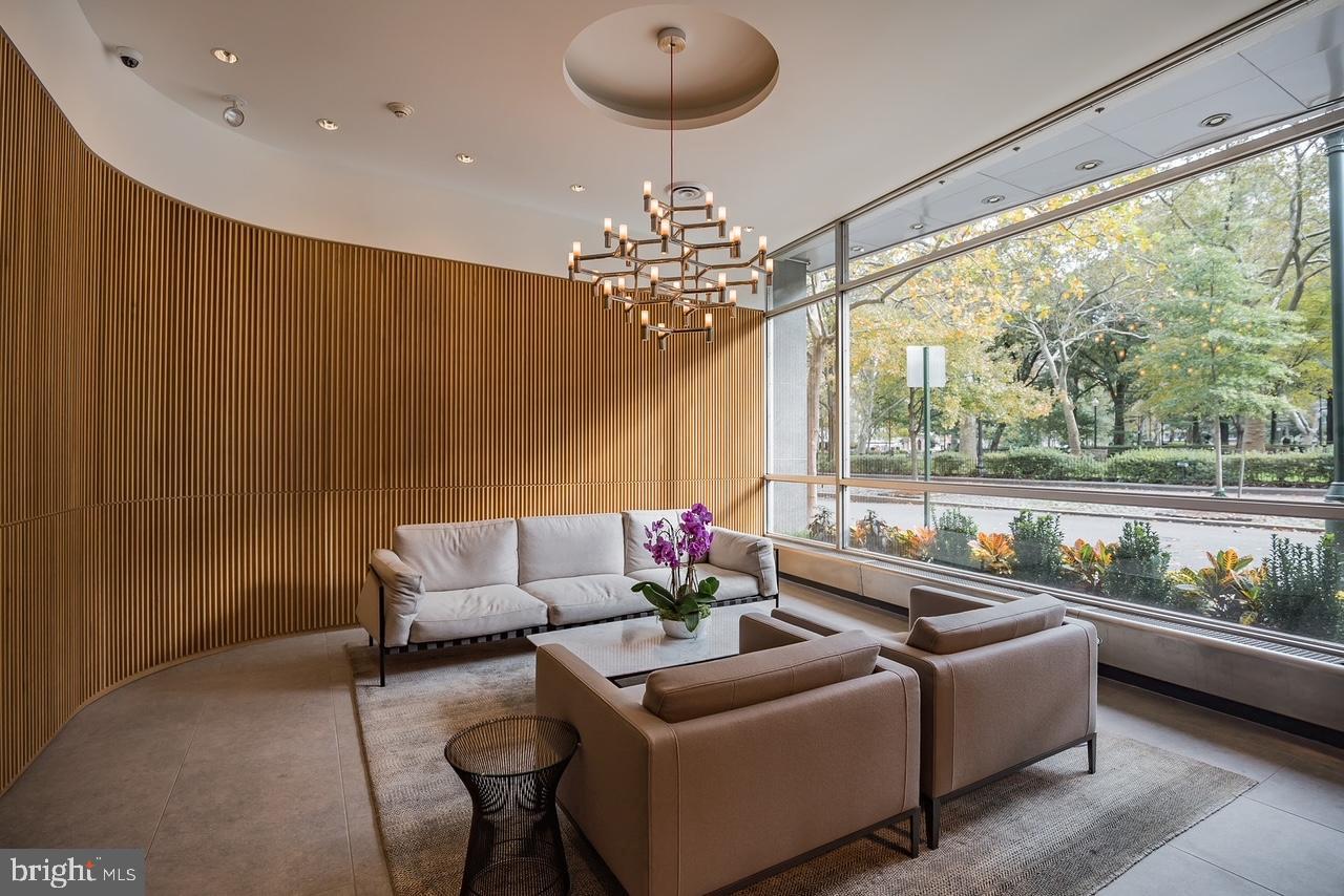 220 West Rittenhouse Square, Unit 22B Philadelphia, PA 19103 - Photo 23 of 24 Lobby