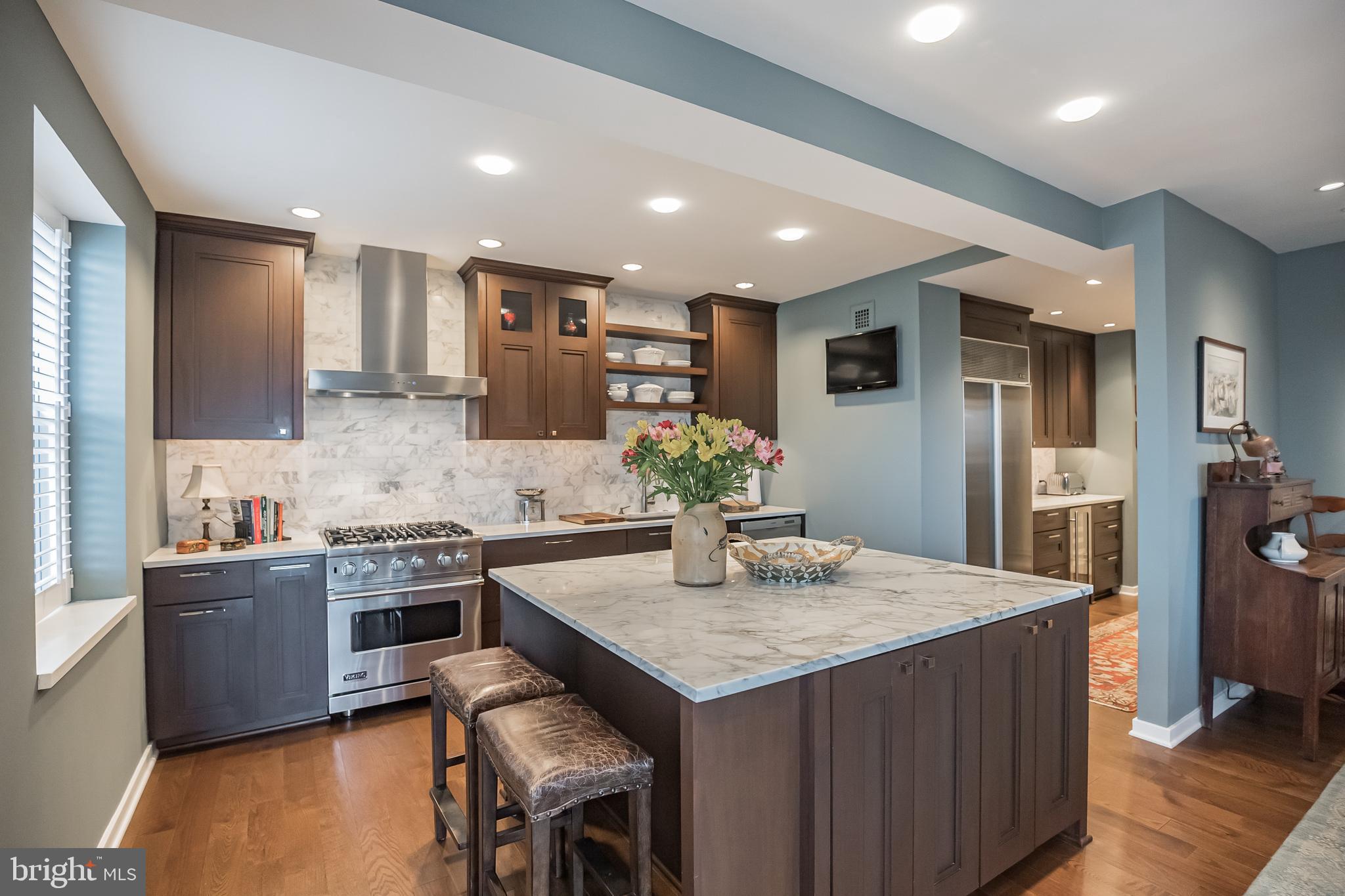 220 West Rittenhouse Square, Unit 22B Philadelphia, PA 19103 - Photo 8 of 24 Kitchen