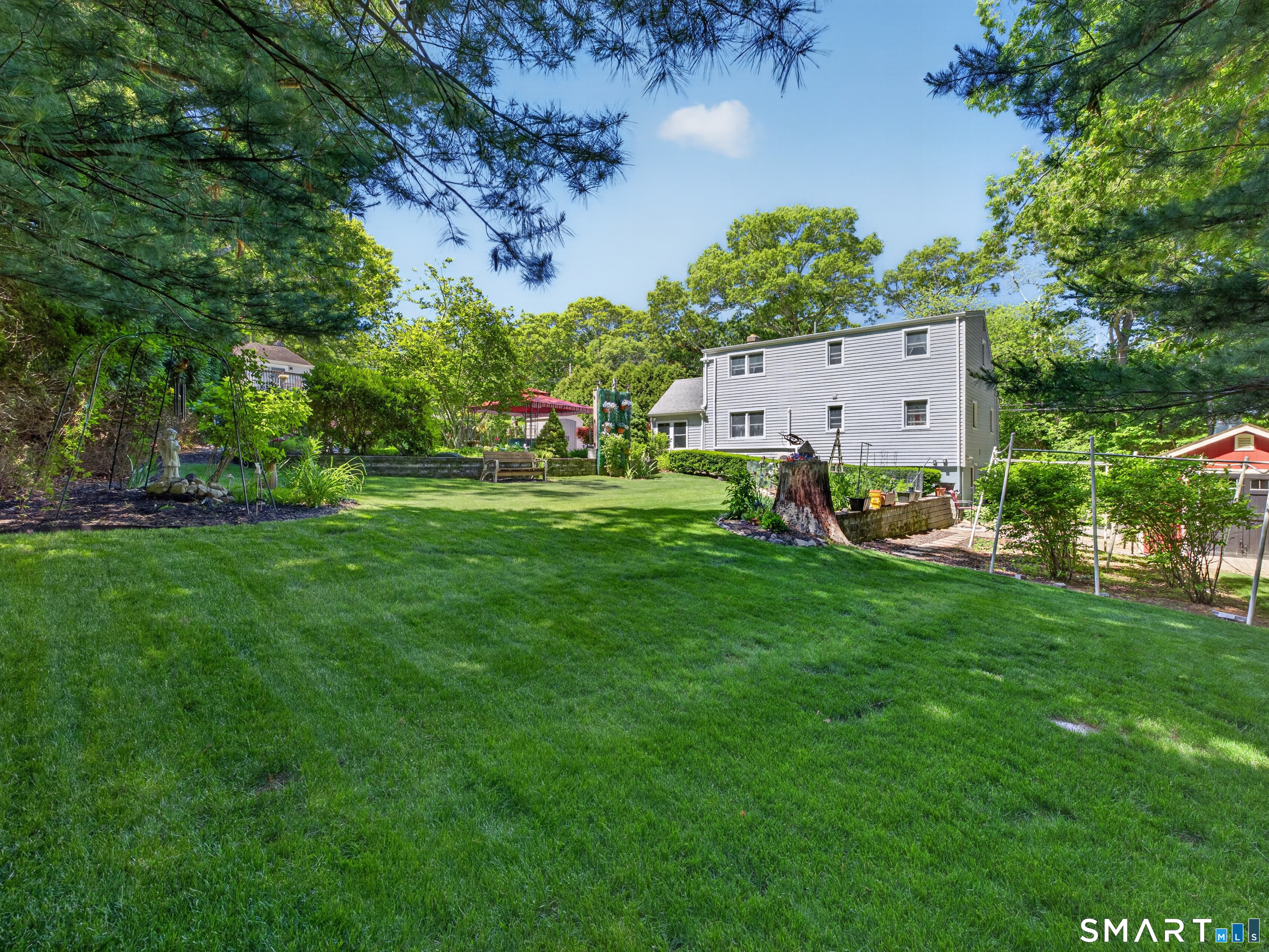 4 Stevens Avenue Ledyard, CT 06339 - Photo 9 of 37