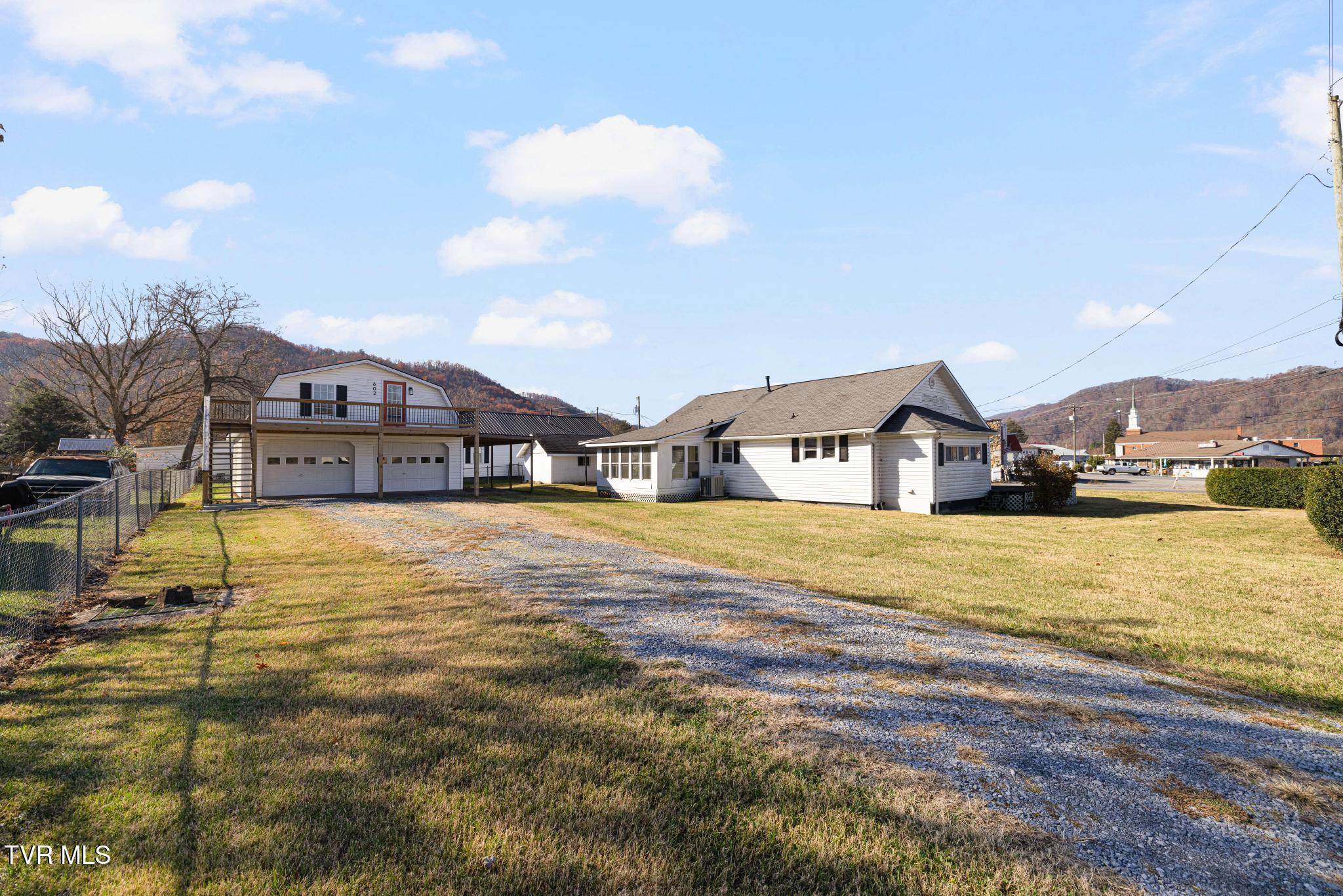 602 Monroe Street Erwin, TN 37650 - Photo 51 of 53 IMG_4744