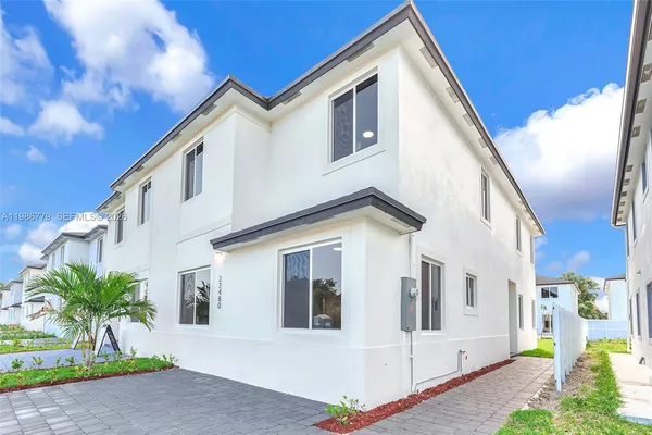 $4,540 | 22431 Southwest 125th Avenue, Unit 19B, Homestead, FL 33033