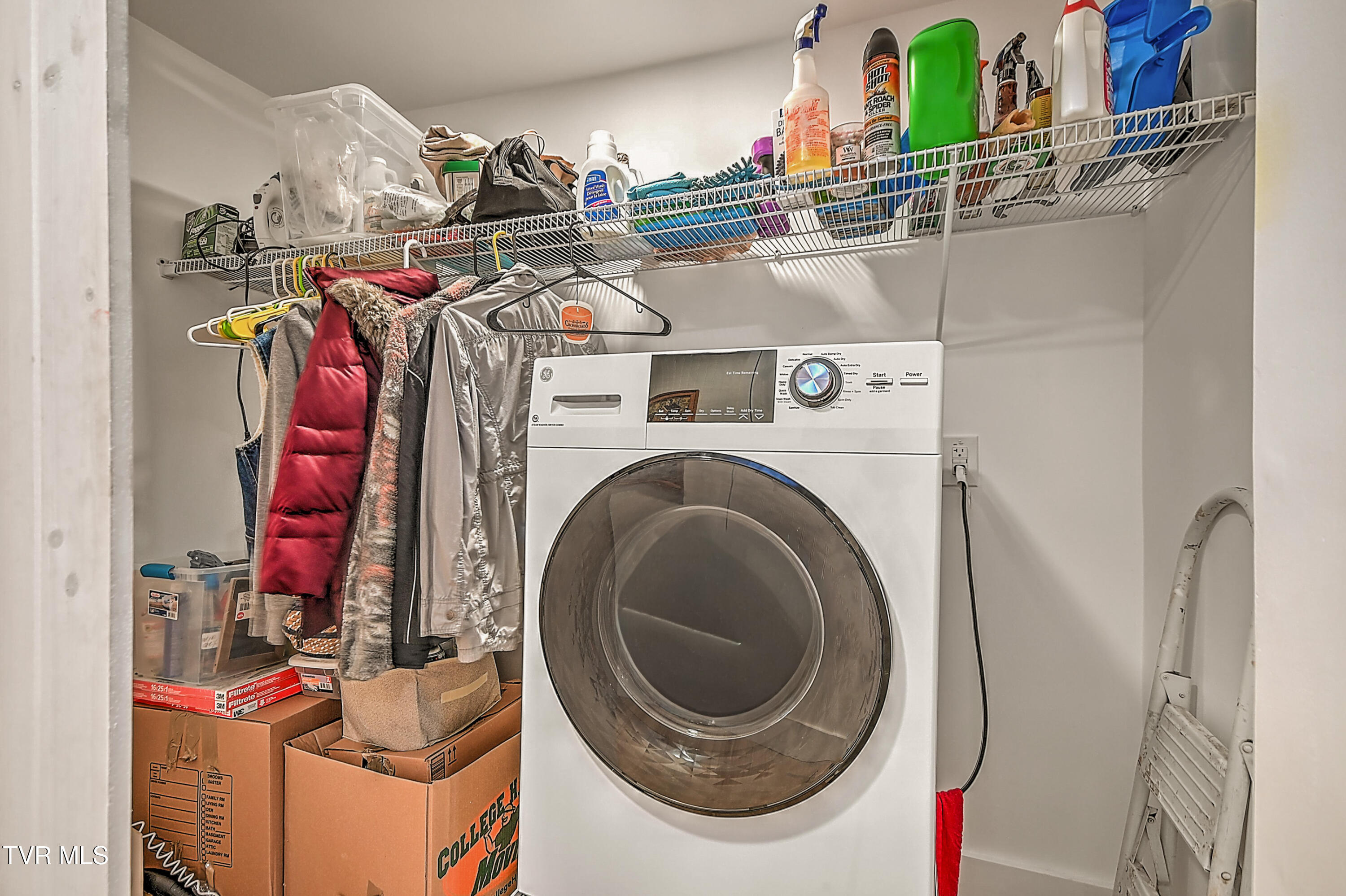 190 Hilton Hill Road Elizabethton, TN 37643 - Photo 19 of 38 190 Hilton Hill KW-23