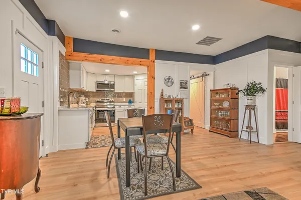 $281,000 | 190 Hilton Hill Road, Elizabethton, TN 37643