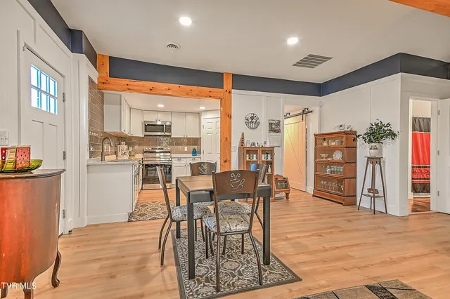 $291,000 | 190 Hilton Hill Road, Elizabethton, TN 37643