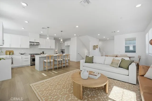 $1,305,100 | 2380 Haley Pt Drive, Unit 104, Ventura, CA 93003