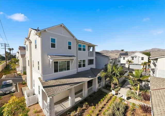 $1,305,100 | 2380 Haley Pt Drive, Unit 104, Ventura, CA 93003