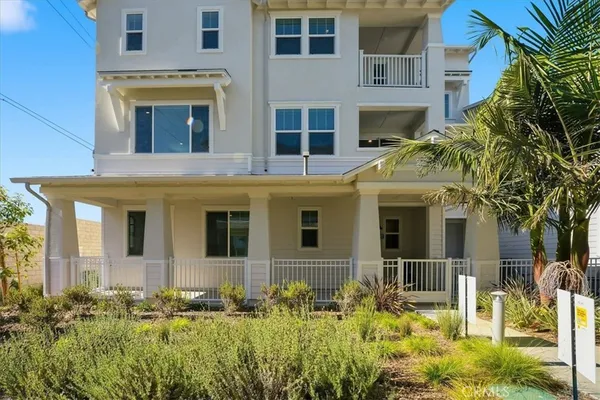 $1,198,000 | 2380 Haley Pt Drive, Unit 104, Ventura, CA 93003