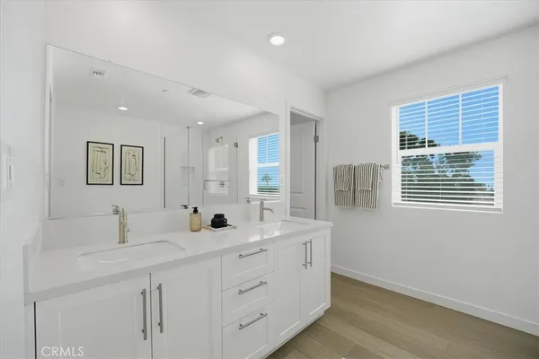 $1,198,000 | 2380 Haley Pt Drive, Unit 104, Ventura, CA 93003