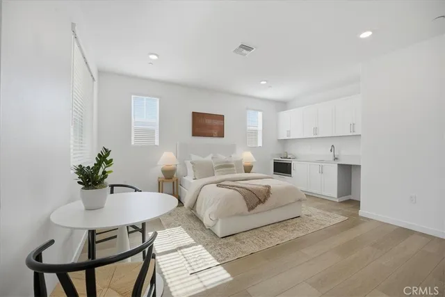 $1,305,100 | 2380 Haley Pt Drive, Unit 104, Ventura, CA 93003