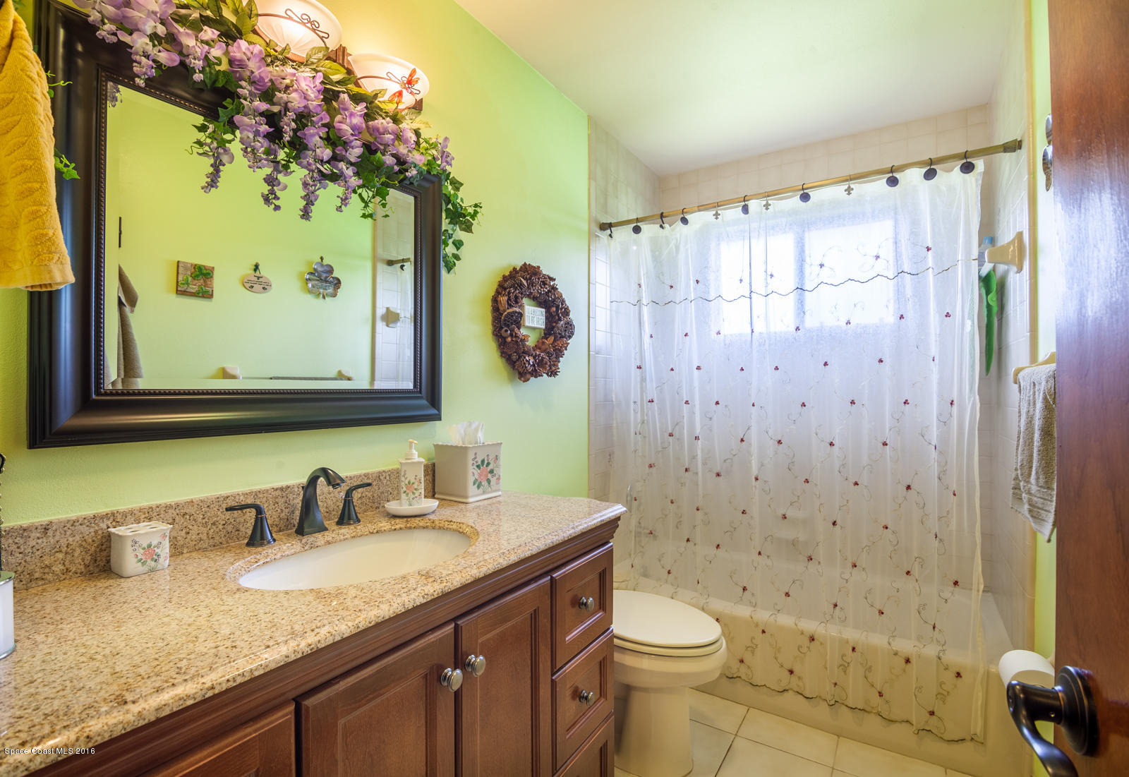822 Cardinal Road Cocoa, FL 32926 - Photo 24 of 30 1st Floor guest bathroom