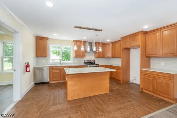 $3,600 | 67 Harrison Street, Nutley, NJ 07110