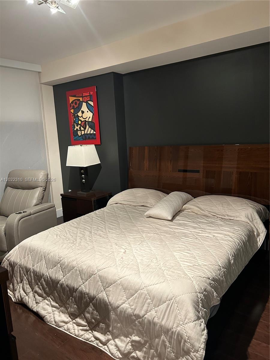 92 Southwest 3rd Street, Unit 3703 Miami, FL 33130 - Photo 14 of 24
