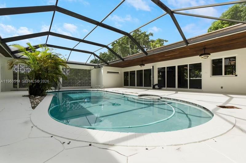 4731 Pierce Street Hollywood, FL 33021 - Photo 2 of 22