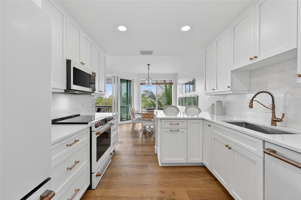 786 Beach View Drive Boca Grande, FL 33921 - Photo 13 of 64
