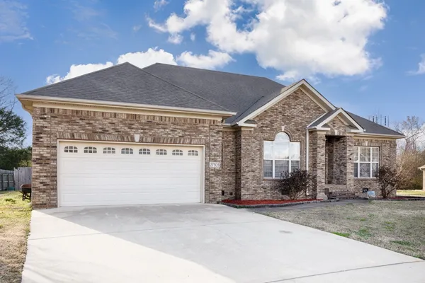 $305,000 | 27503 Michael Lane, Toney, AL 35773