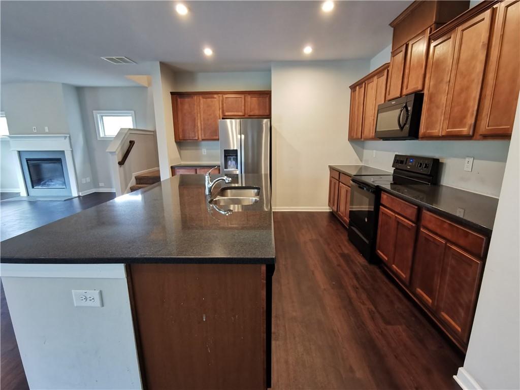 3525 Morgan Road Buford, GA 30519 - Photo 4 of 31