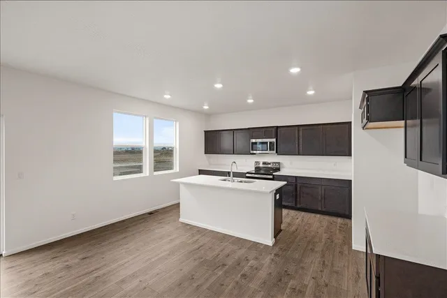 $557,500 | 410 North Washington Drive, Deer Park, WA 99006