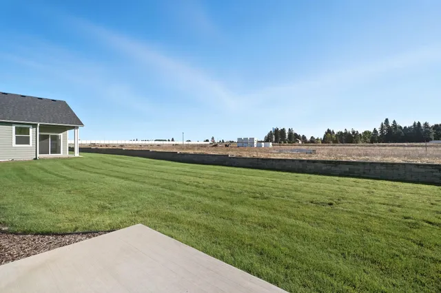 $557,500 | 410 North Washington Drive, Deer Park, WA 99006