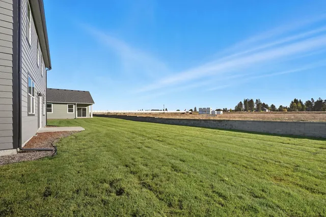 $557,500 | 410 North Washington Drive, Deer Park, WA 99006