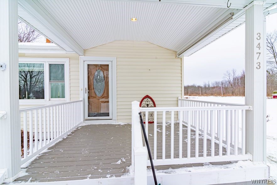 3473 Beebe Road Wilson, NY 14108 - Photo 3 of 44