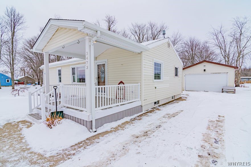 3473 Beebe Road Wilson, NY 14108 - Photo 4 of 44