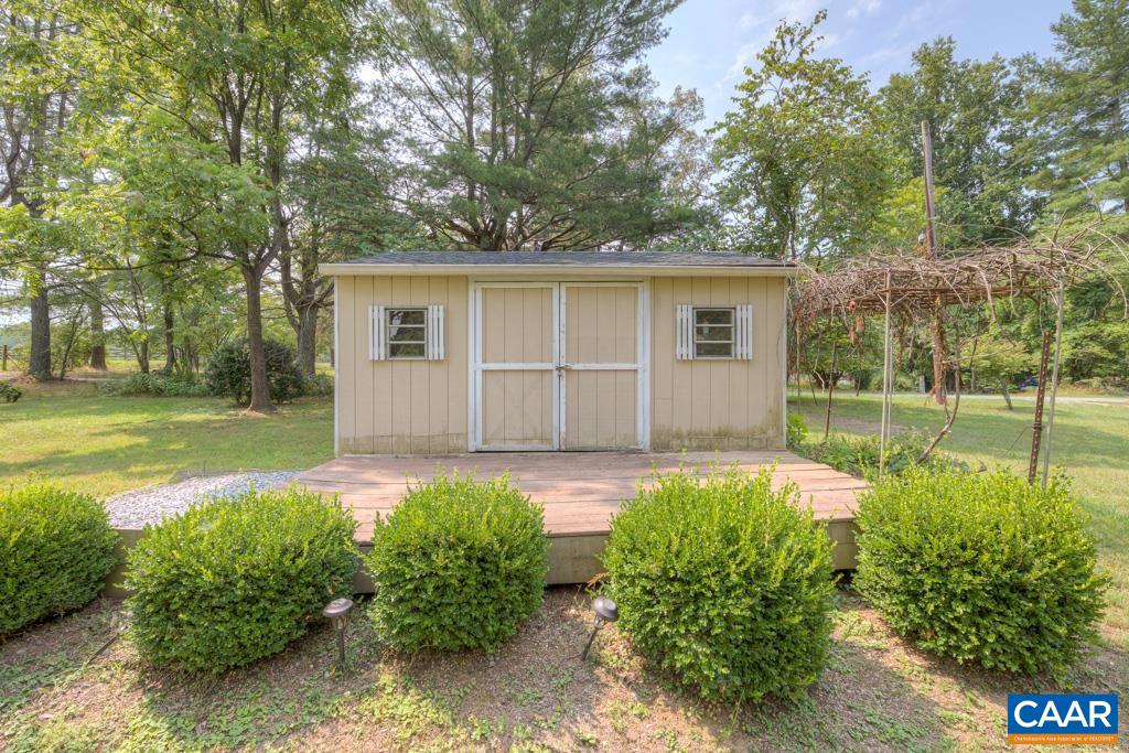 1935 Lambs Road Charlottesville, VA 22901 - Photo 5 of 24 front view of a house with yard