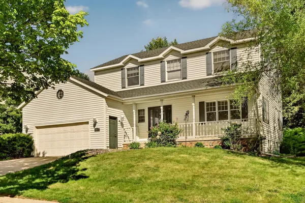 $529,900 | 1915 Folwell Drive Southwest, Rochester, MN 55902