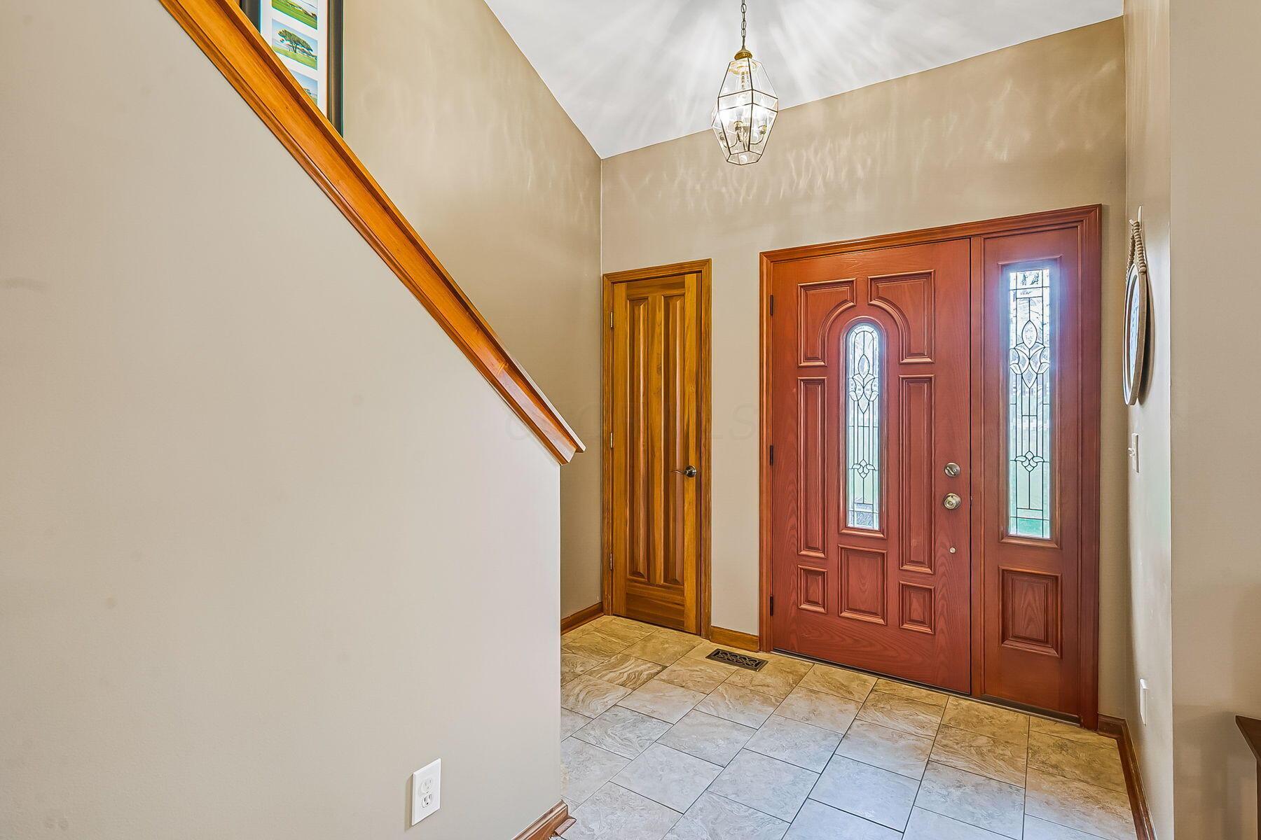 974 Berlin Station Road Delaware, OH 43015 - Photo 20 of 53 Foyer