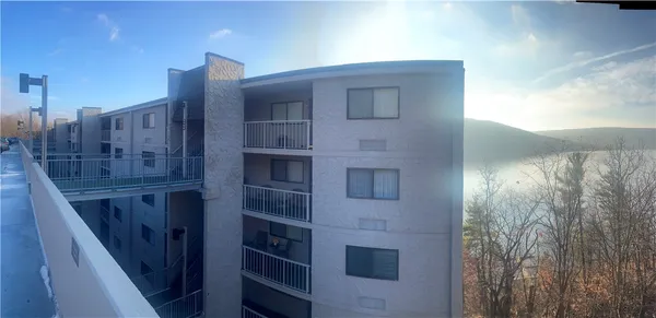 $295,000 | 163 Cliffside Drive, South Bristol, NY 14424