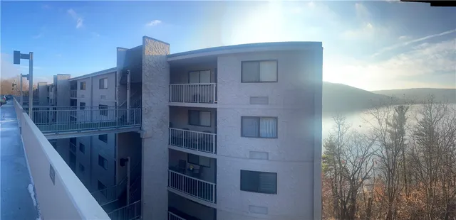 $295,000 | 163 Cliffside Drive, South Bristol, NY 14424