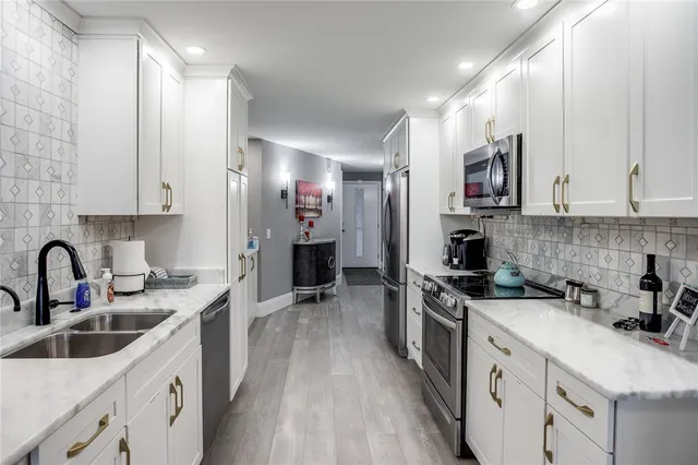 $295,000 | 163 Cliffside Drive, South Bristol, NY 14424