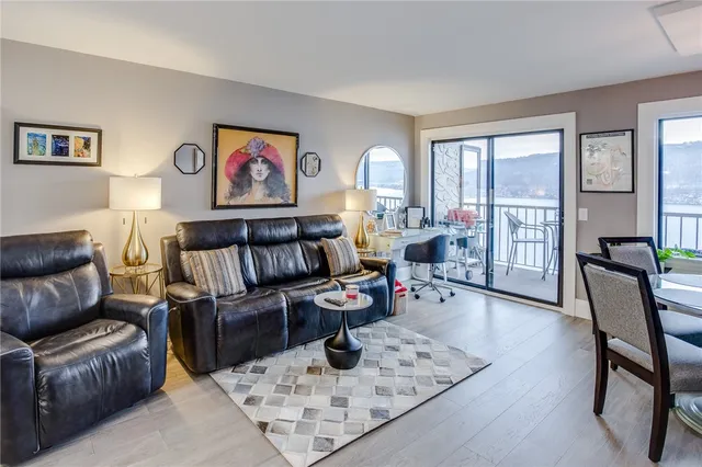 $295,000 | 163 Cliffside Drive, South Bristol, NY 14424