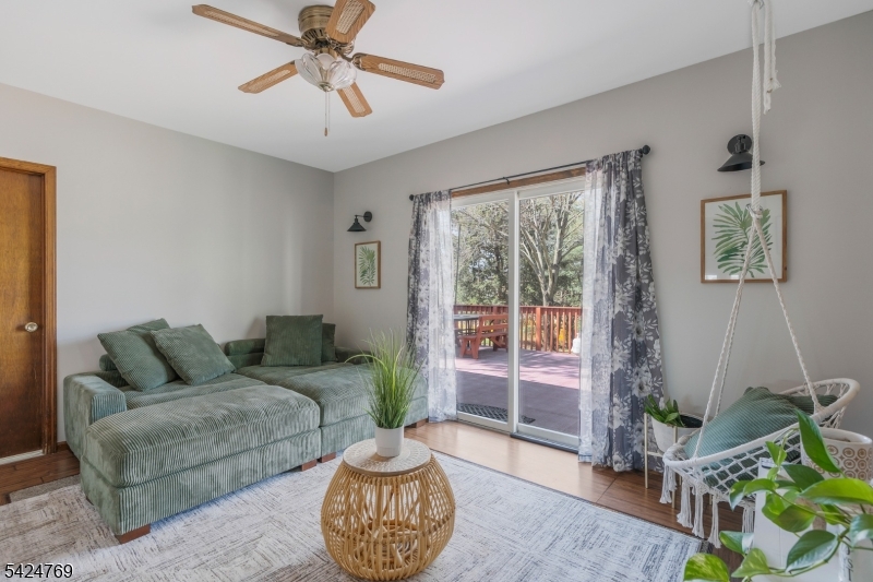 3 Mill Brook Road Flemington, NJ 08822 - Photo 13 of 37