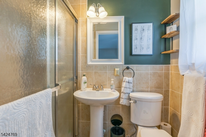 3 Mill Brook Road Flemington, NJ 08822 - Photo 23 of 37