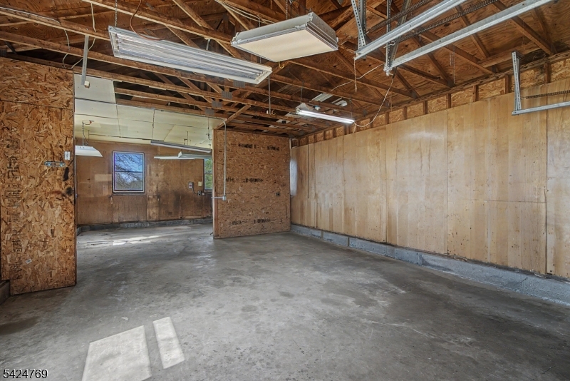 3 Mill Brook Road Flemington, NJ 08822 - Photo 29 of 37