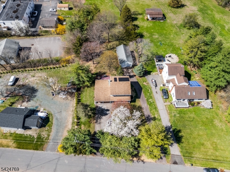 3 Mill Brook Road Flemington, NJ 08822 - Photo 32 of 37